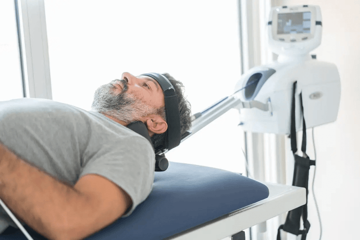 Complete Cervical/Lumbar Traction System & Hi - Lo Traction Table Package - Cornish Medical
