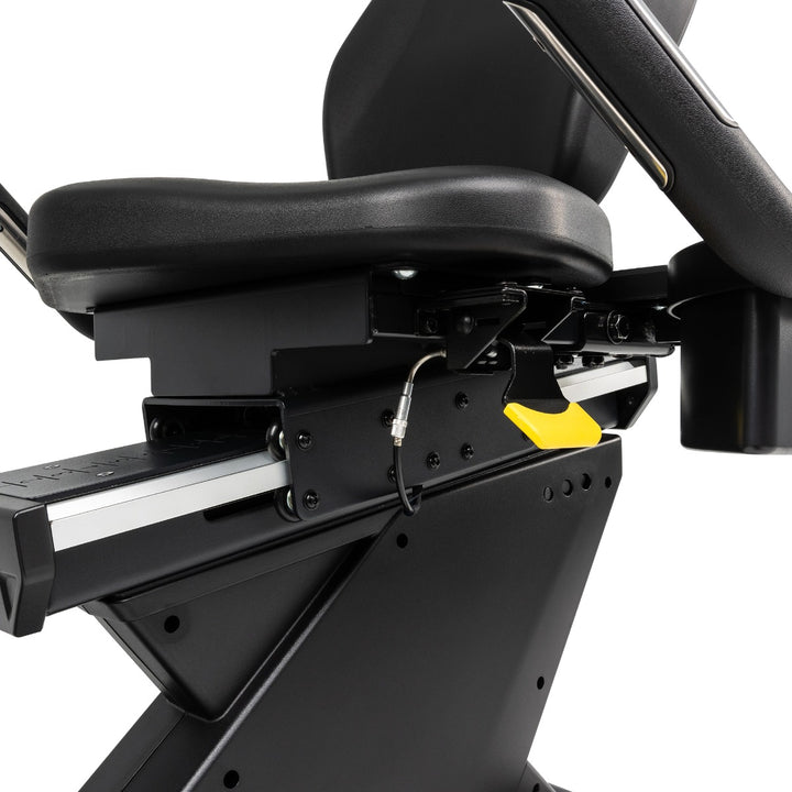 SPIRIT Fitness CR900 commercial semi-recumbent bike with step-through frame, adjustable seat and self-generating power