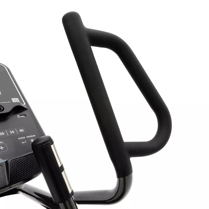 SPIRIT Fitness XE795 commercial elliptical with self-generating power, 20-inch stride, multi-position handlebars and 7.5-inch LCD console